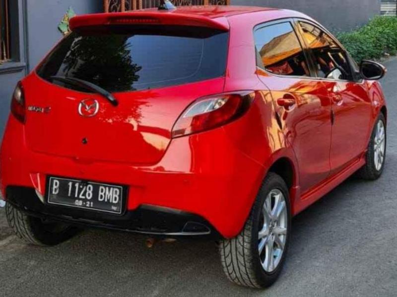 2012 Mazda 2