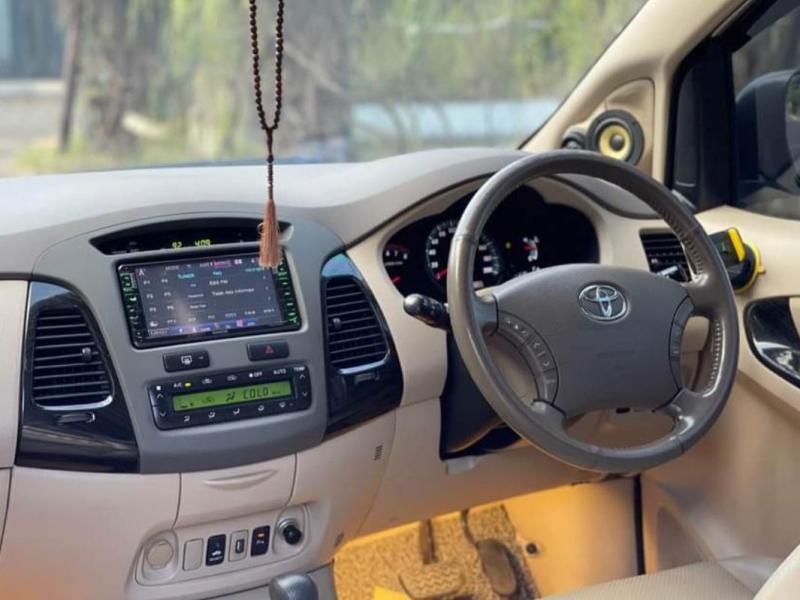 2005 Toyota Kijang Innova