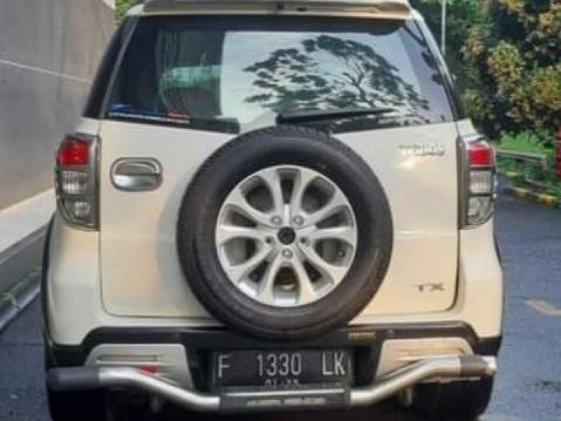 2015 Daihatsu Terios