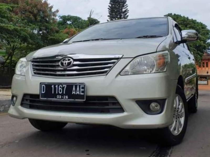 2013 Toyota Kijang Innova