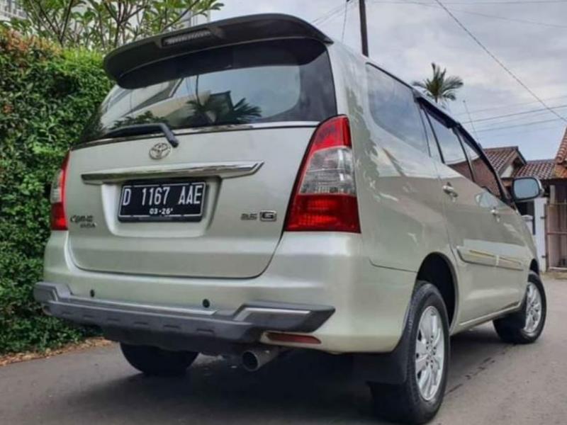 2013 Toyota Kijang Innova